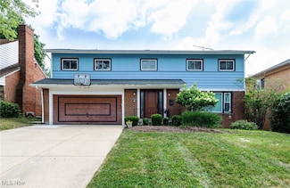 2465 S Belvoir Blvd, University Heights, OH 44118