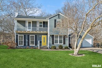 2204 Fairhaven Rd, Davenport, IA 52803