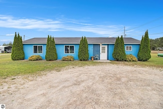 2327 Ski Run Rd, Mancelona, MI 49659
