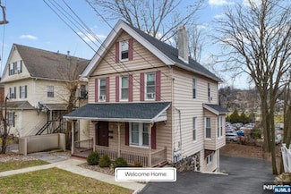87 James St, Englewood, NJ 07631