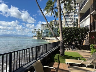 2987 Kalakaua Ave Unit 703, Honolulu, HI 96815