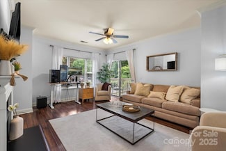 5730 Closeburn Rd Unit H, Charlotte, NC 28210
