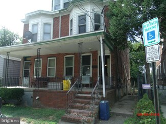 35 Alden Ave, Trenton, NJ 08618
