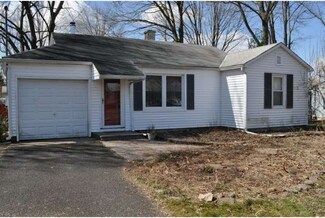 82 Keeley Ave, Doylestown, PA 18901