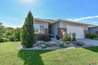 6520 S 59th Place, Lincoln, NE 68516