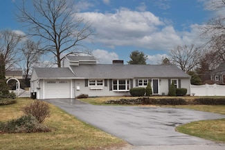169 Lund Rd, Nashua, NH 03060