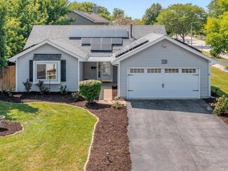 1549 Gloria Ct Unit 116, Aurora, IL 60504