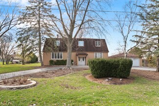 12198 Pine Ave, Lemont, IL 60439