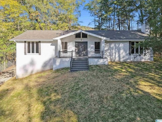 4815 Washington Rd, Bessemer, AL 35023