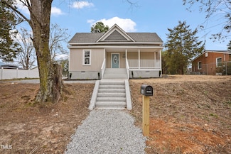 408 Charlotte Ave, Sanford, NC 27330