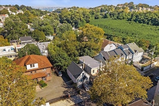 19 Webster Ave, Staten Island, NY 10301