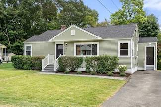 34 Brookway Dr, Shrewsbury, MA 01545