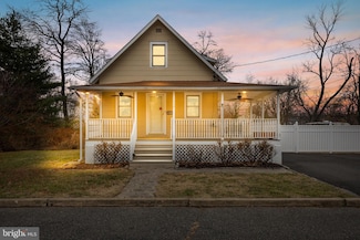 338 Clark Ave, Moorestown, NJ 08057