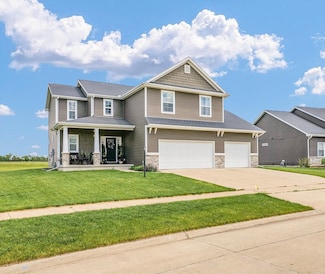 1908 Littlefield Ln, Mahomet, IL 61853