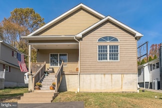 900 Parker St, Langhorne, PA 19047