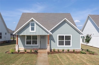 9711 Sequoia Ln, Fort Smith, AR 72916