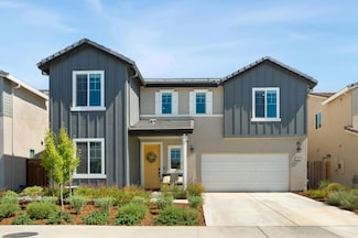 678 Diamond Valley Rd, West Sacramento, CA 95605