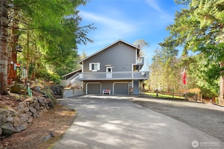 48 E Twanoh Heights Rd N, Belfair, WA 98528