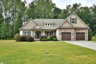 411 Oak Ridge Place, Easley, SC 29642