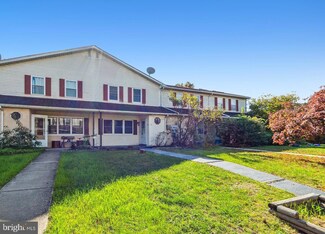 99 Laurel Ct, Quakertown, PA 18951