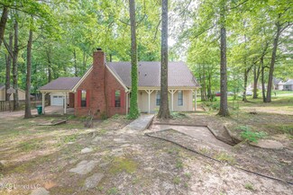 6741 Hickory Crest Dr, Walls, MS 38680