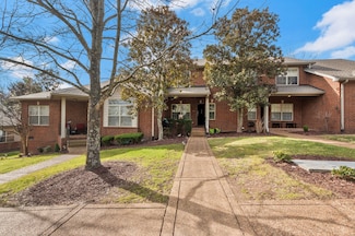 205 Cashmere Dr Unit 7, Thompsons Station, TN 37179