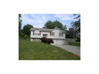6727 Manchester Ave, Kansas City, MO 64133