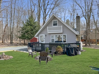 1170 Kinta Cir, Pocono Lake, PA 18347