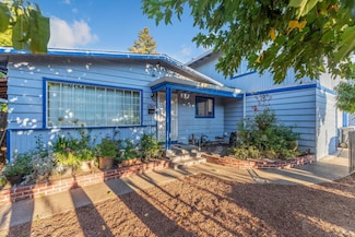 1367 Yokayo Dr, Ukiah, CA 95482
