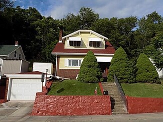 422 S Pennsylvania Ave, Apollo, PA 15613
