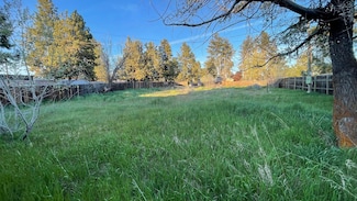 61153 Hamilton Ln, Bend, OR 97702