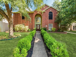 1937 Pin Oak Ln, Lancaster, TX 75146