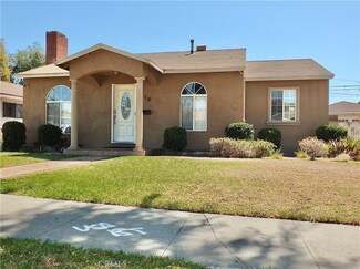 718 W 33rd Way, Long Beach, CA 90806