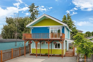 4824 Willow Dr, Blaine, WA 98230