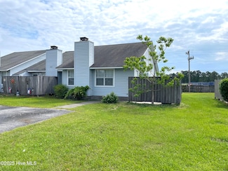 120 Witten Cir Unit A, Havelock, NC 28532