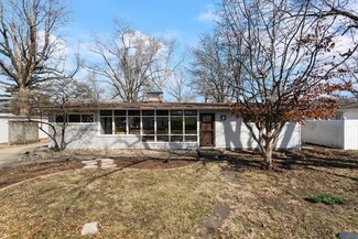 1606 Cornell Dr, Champaign, IL 61821