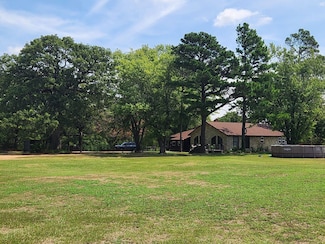 8494 S Ironstob Rd, Atoka, OK 74525