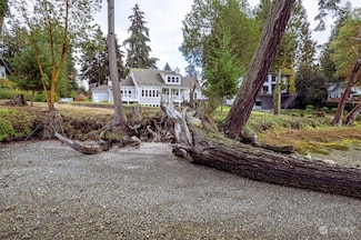 15809 Virginia Point Rd NE, Poulsbo, WA 98370