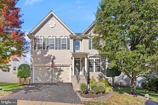 8020 Towering Oak Way, Manassas, VA 20111