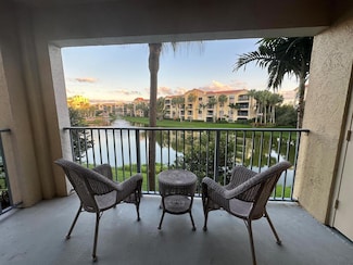 200 Uno Lago 202 Dr, Juno Beach, FL 33408
