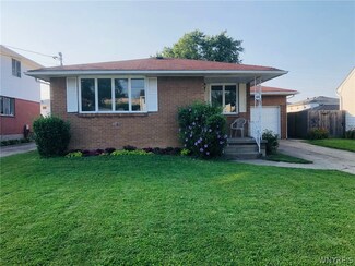 44 Majestic Terrace, Buffalo, NY 14218