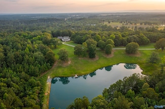902 County Road 163, Centre, AL 35960