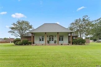13414 J D Broussard Rd, Gonzales, LA 70737