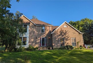 672 Rotunda Ave, Akron, OH 44333
