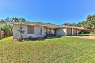 1412 Briarwood Dr, Edmond, OK 73034