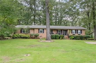 5324 Northwood Lake Dr W, Northport, AL 35473