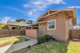 3541 Stockton Blvd, Sacramento, CA 95820