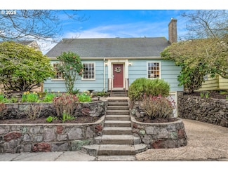 4456 NE Oregon St, Portland, OR 97213