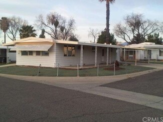 210 Santa Clara Cir, Hemet, CA 92543