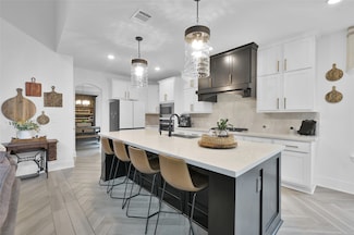1145 Lake House Dr, Conroe, TX 77304